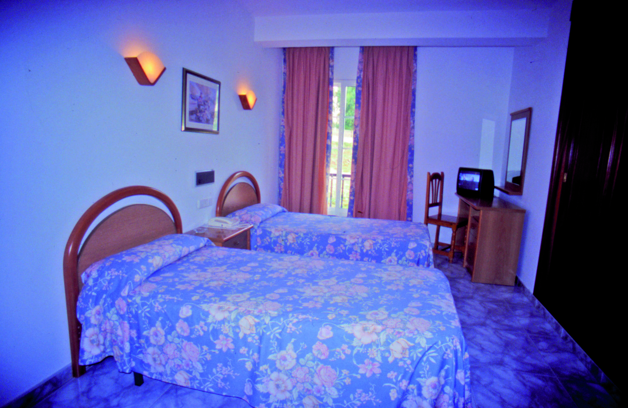 Hotel Florida Mar 2*